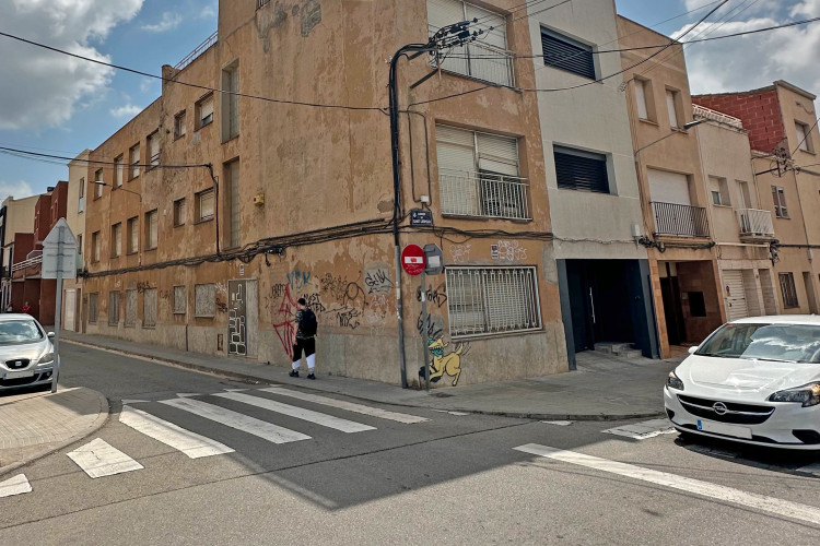 Carrer de Cervantes, 55, Barri del Centre