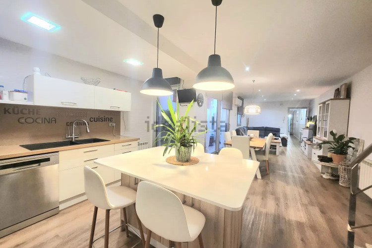 Chalet adosado en Barrio Roc Blanc