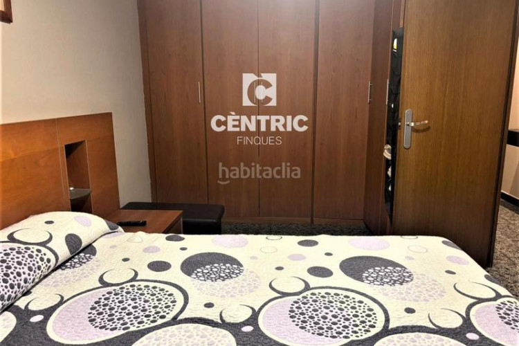 Piso planta baja de 3 habitaciones en Zona Esportiva Terrassa