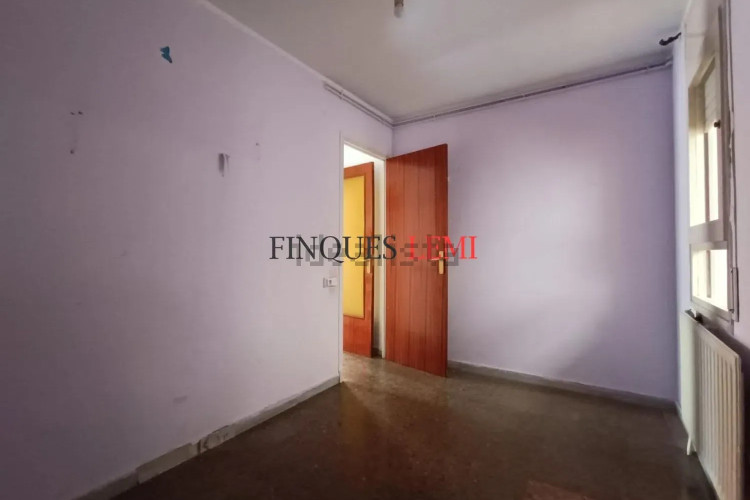 Piso en avenida de Josep Tarradellas