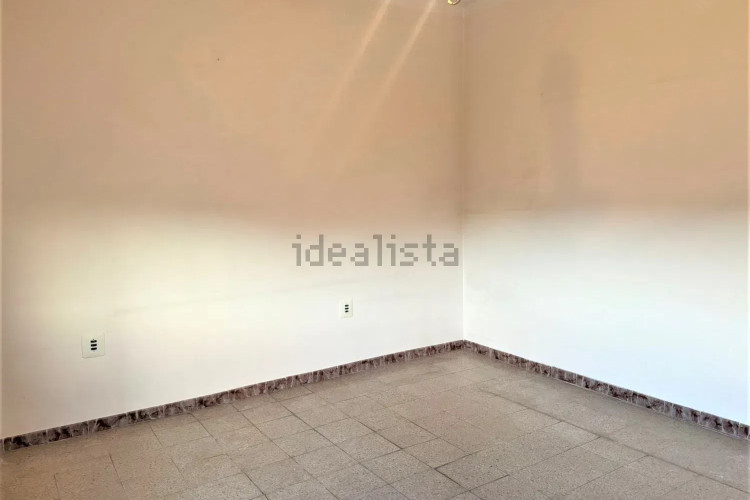 Chalet adosado en calle de Lleida