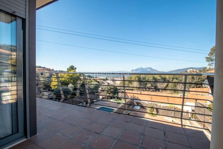 Casa adosada en Can Palet de Vista Alegre Terrassa
