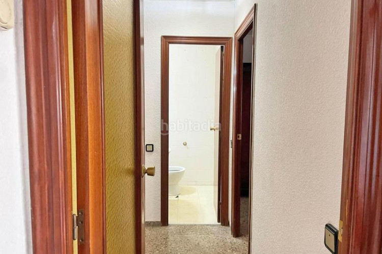 Piso  en venta zona escoles en Cementiri Vell Terrassa