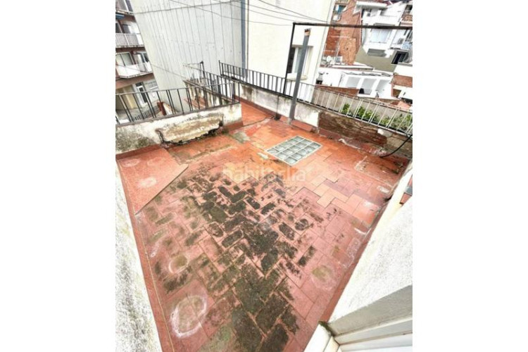 Casa  para dejar a su gusto en Ca n'Aurell Terrassa