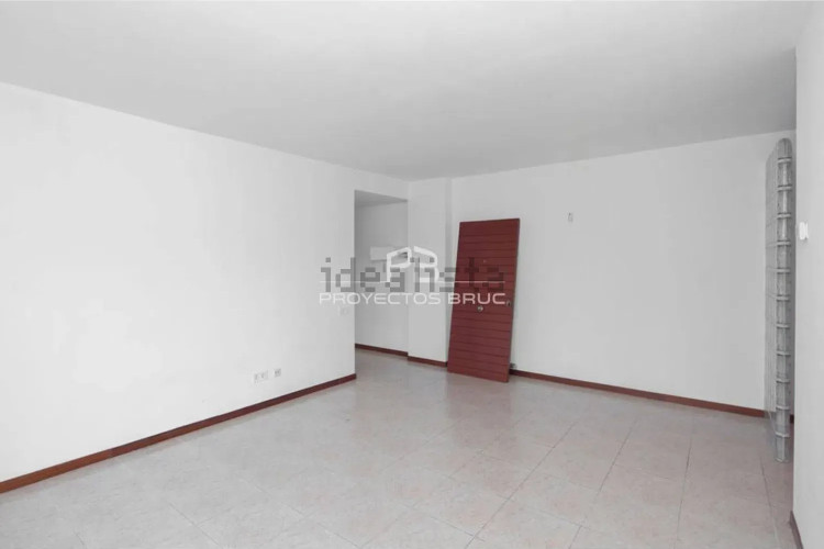 Piso en Barrio Ègara