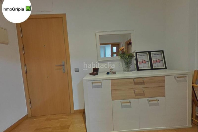 Piso  en venta en les arenescan montllorla grípia08227 en Terrassa