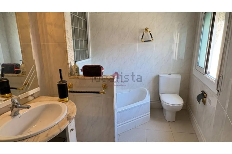 Chalet en calle de Josep Trueta