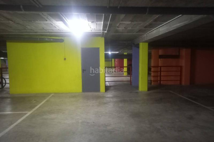 Casa magnífica casa en venta en calle alcoi en Zona Esportiva Terrassa