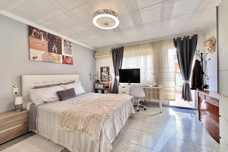 Casa independiente en Barrio La Cogullada