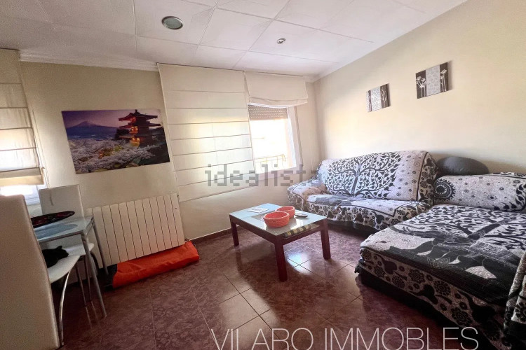 Piso en calle d'Adra