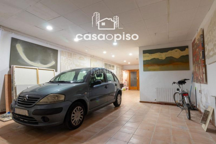Casa adosada  en venta en ca naurell en Terrassa
