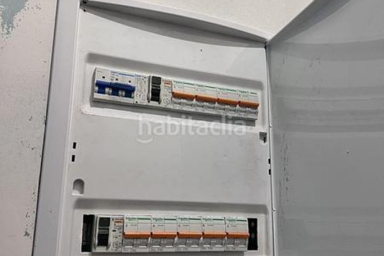 Casa junto a rambla de egara en Segle XX Terrassa