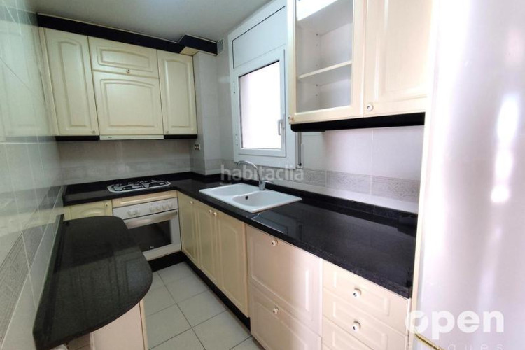 Piso calle miquel vives en Plaça Catalunya - Escola Industrial Terrassa