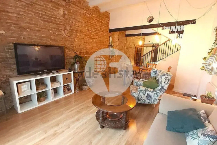 Chalet adosado en calle de Sant Llorenç