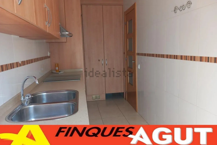 PISO SEMINUEVO, 149.000€ (OPCIONAL GARAJE, PRECIO DE 36.000€)