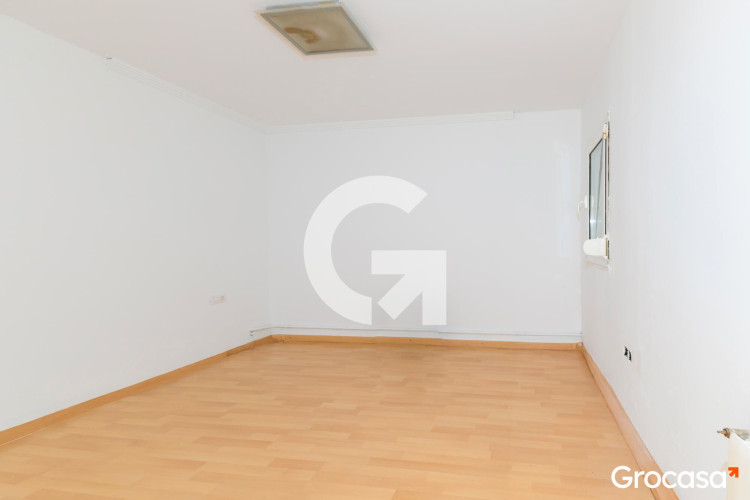 CL RENAIXEMENT, DEL, Egara