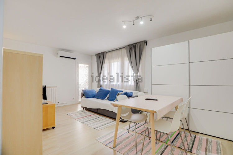 Piso en venta en Calle Sabadell