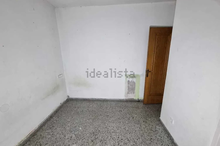 Chalet pareado en carretera de Castellar