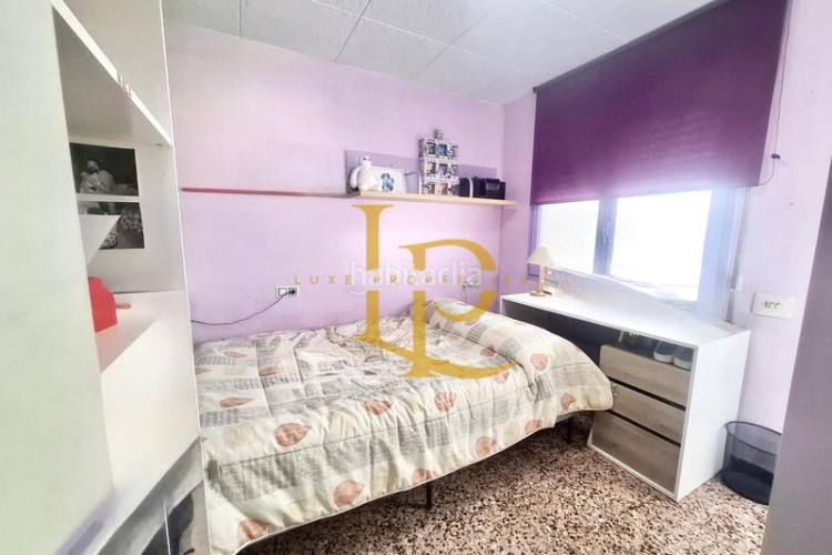 Ático en venta ático de tres habitaciones y amplias terrazas con vistas panoramicas en Terrassa