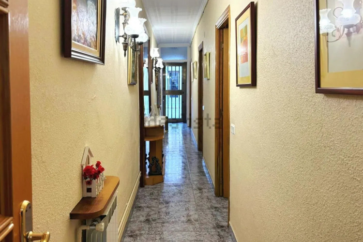Casa independiente en calle d'Àngel Guimerà