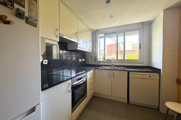 Piso en plaza del Vapor Ventalló