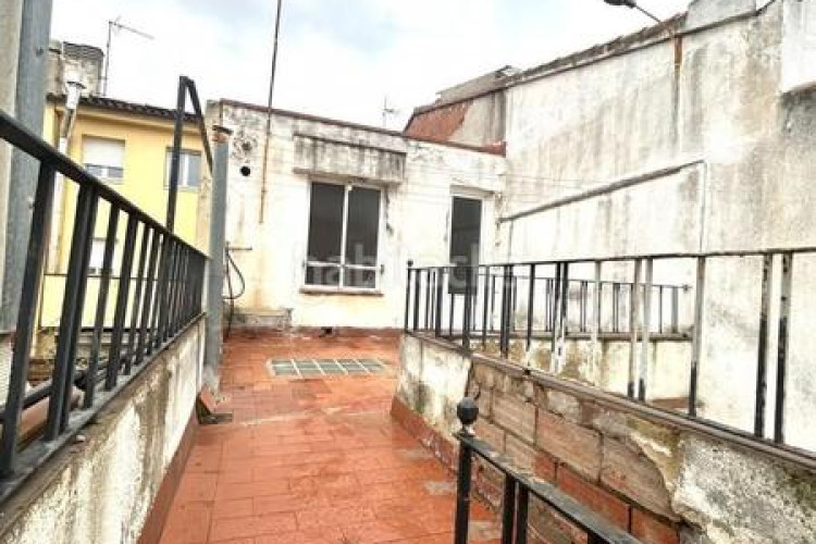 Casa adosada unifamiliar adosada en Ca n'Aurell Terrassa