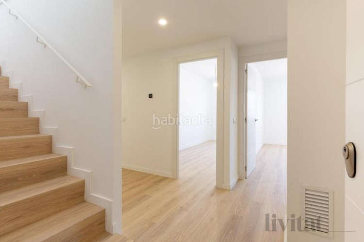 Dúplex en calle transversal 181 en San Pere Terrassa