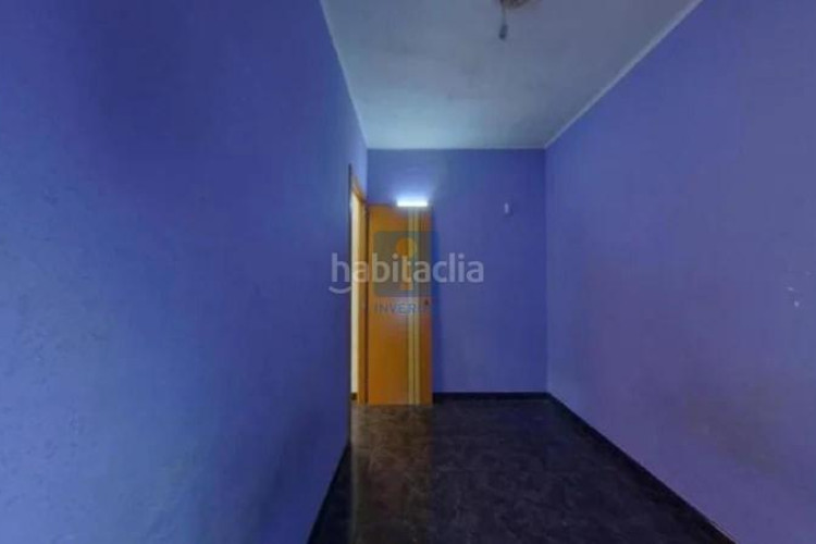 Piso inmueble ilegalmente okupado situado en la calle mossen angel rodamilans 171, 1b, , barcelona en Terrassa
