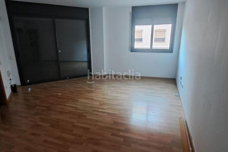 Piso  de 2 habitacion seminuevo en Sant Pere Nord Terrassa