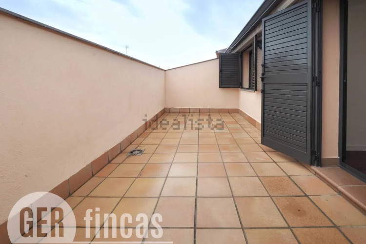 Dúplex en calle de Menéndez y Pelayo