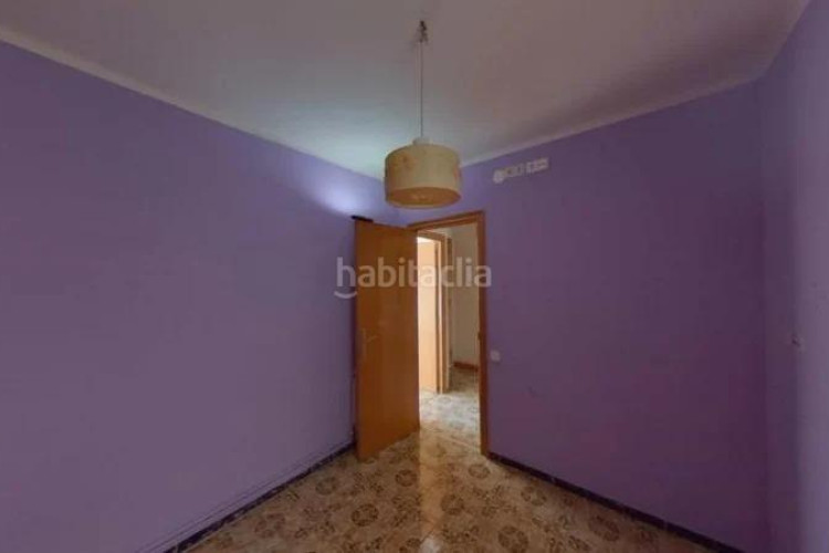 Piso  de 4 habitaciones en Zona Esportiva Terrassa