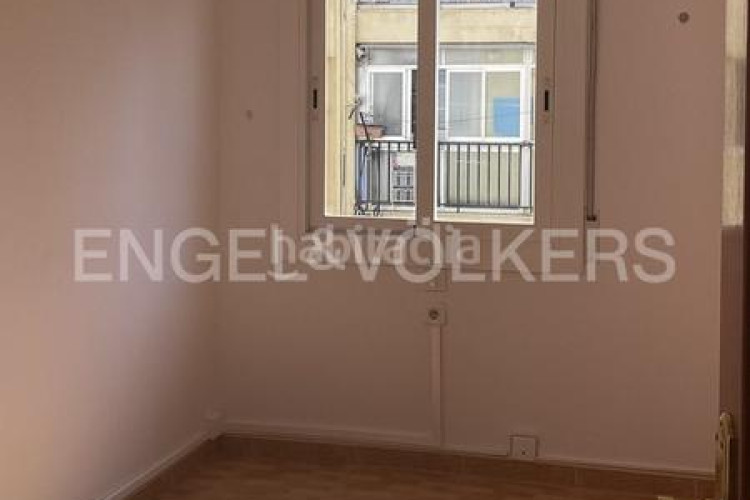 Apartamento oportunidad solo inversores, excelente rentabilidad, piso alquilado en Terrassa
