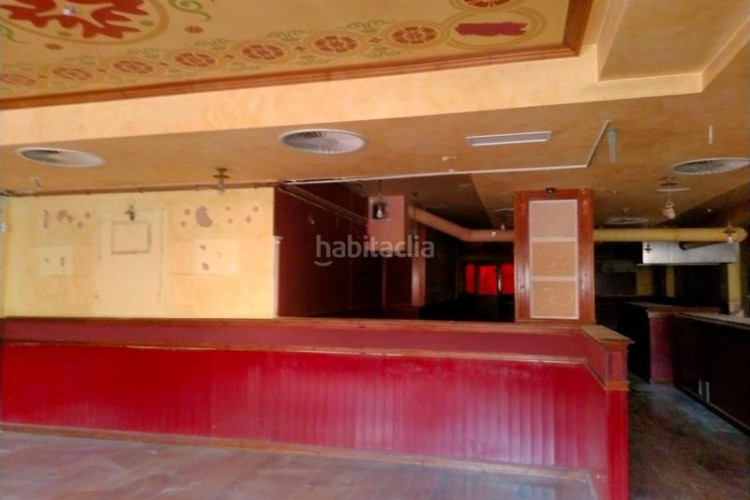 Piso local en Ca n'Aurell Terrassa