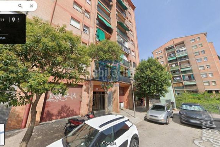 Piso inmueble ilegalmente okupado situado en la calle guadalhorce 6, 44 , , barcelona en Terrassa
