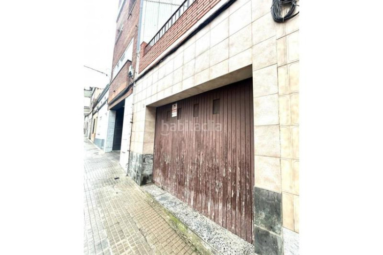 Casa  para dejar a su gusto en Ca n'Aurell Terrassa