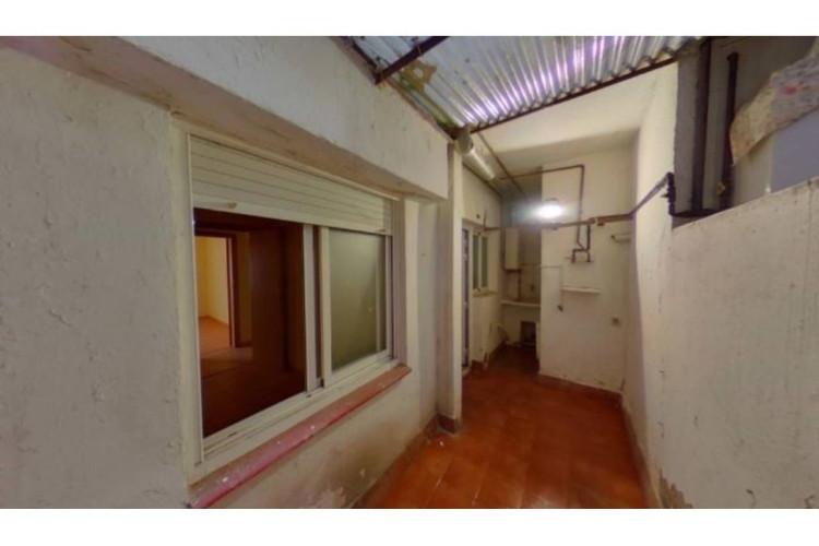 Lleu00F3 XIII, Plau00E7a Catalunya - Escola Industrial 