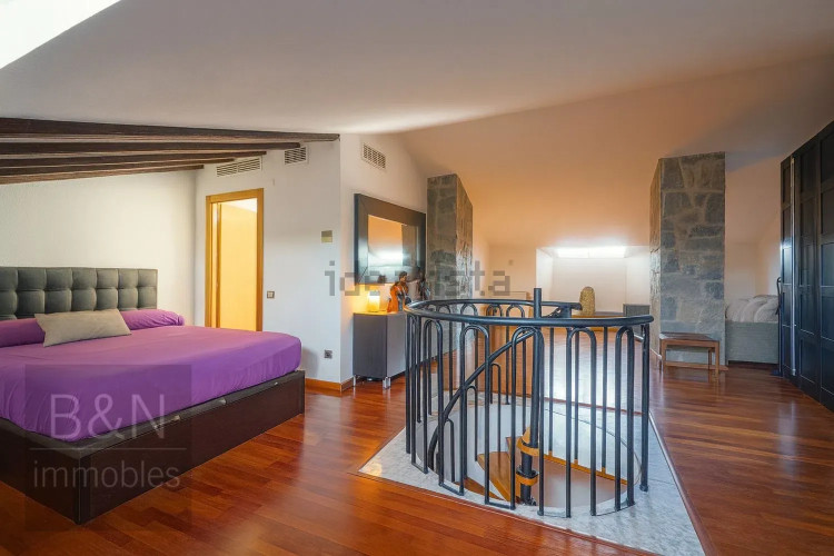 Dúplex en Barrio La Maurina