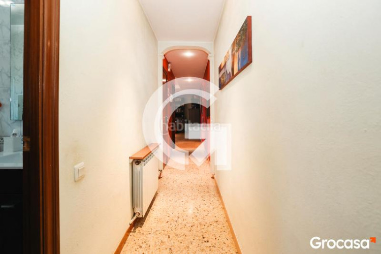 Piso gran piso todo exterior en Ca n'Aurell Terrassa