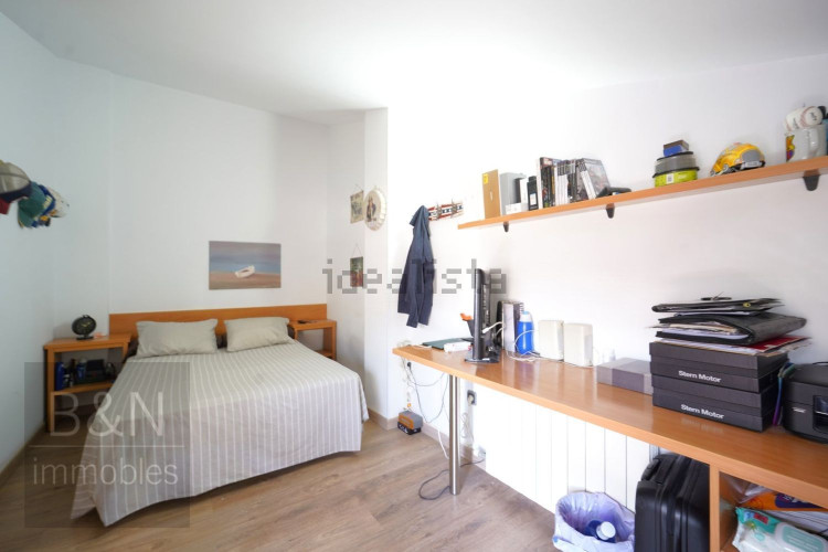 Dúplex en Barrio Zona Esportiva