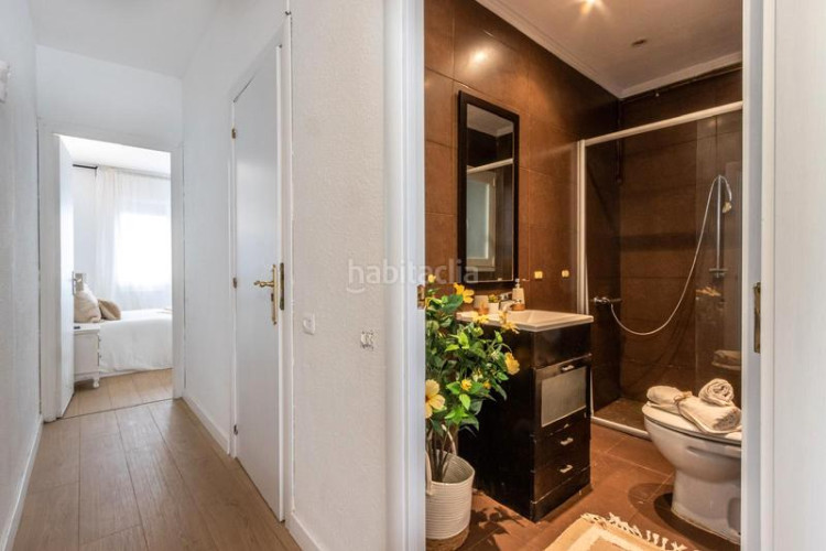 Dúplex vivienda tipo dúplex de 2habs. + garaje + patio. zona Segle XX en Terrassa