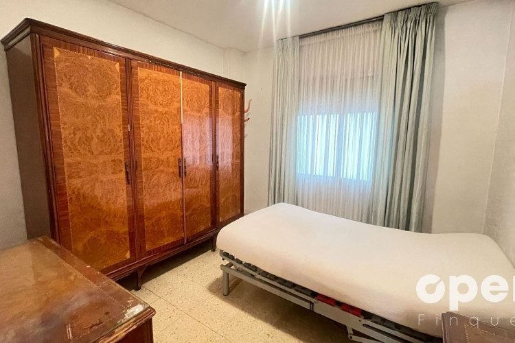 Francesc Maciu00E0, Sant Pere Nord