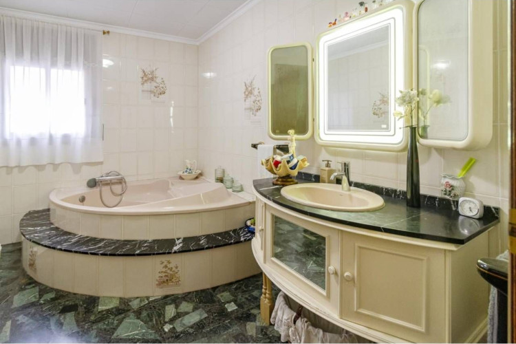 Wagner, Cementiri Vell