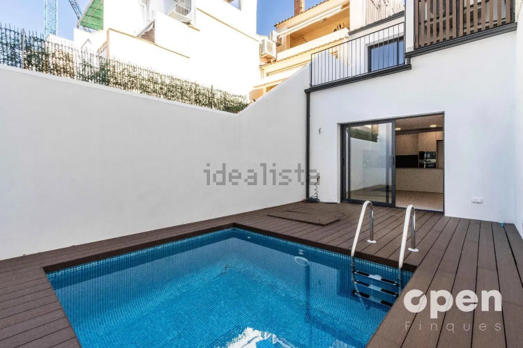 Chalet adosado en calle de las Navas de Tolosa