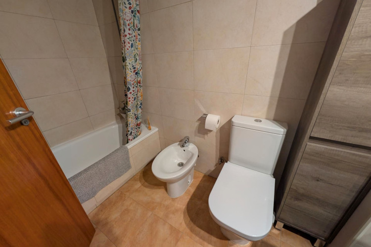 Carrer D'Almeru00EDa, Egara