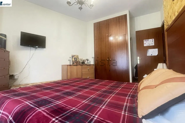 Piso en plaza del Mestre Serrat