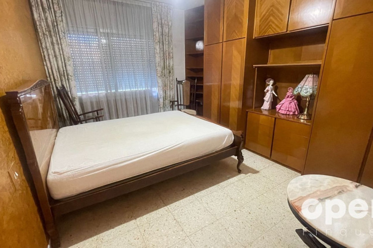 Francesc Maciu00E0, Sant Pere Nord