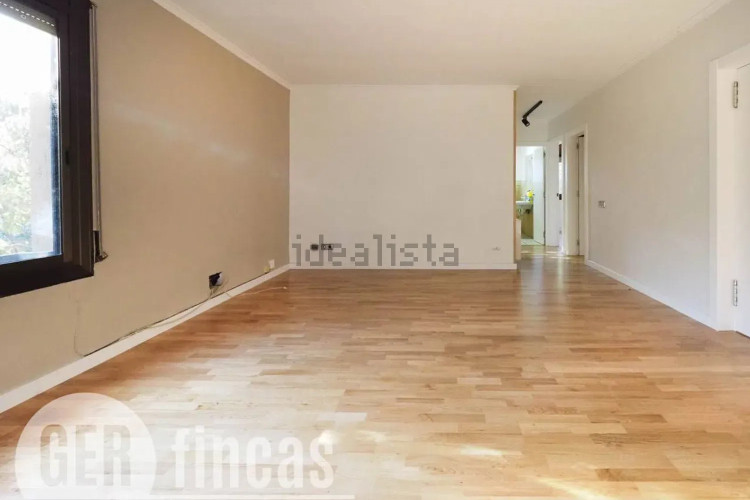 Piso en avenida de Joaquim de Sagrera