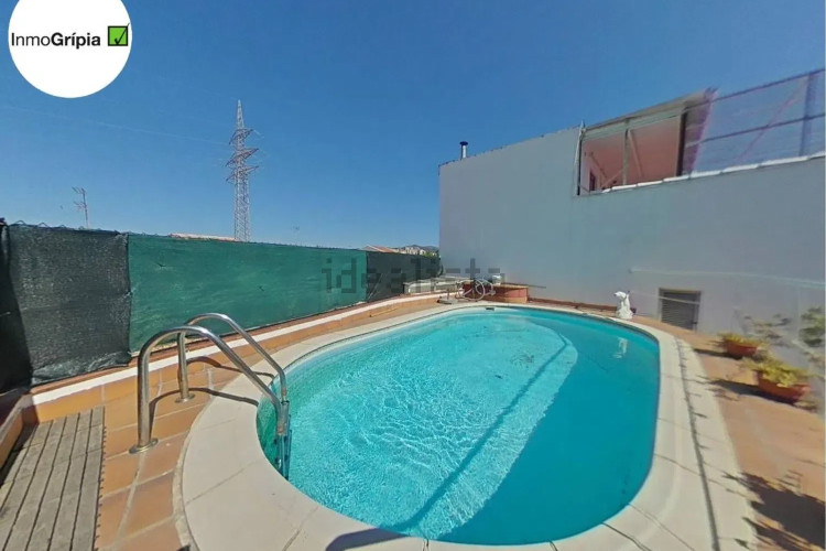Chalet en Barrio Les Arenes