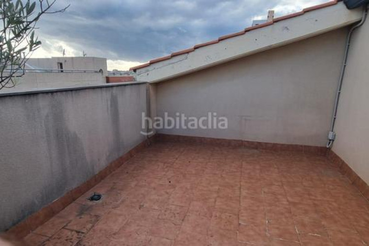 Dúplex duplex de 2 habitaciones y dos terrazas en Terrassa