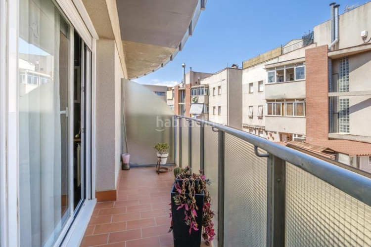 Casa adosada  en venta en can aurell en Terrassa